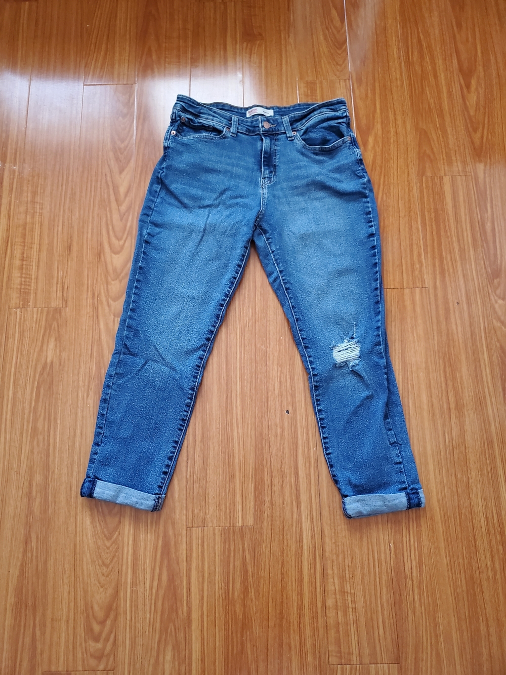 Womens Levi Boyfriend Cropped Jeans
